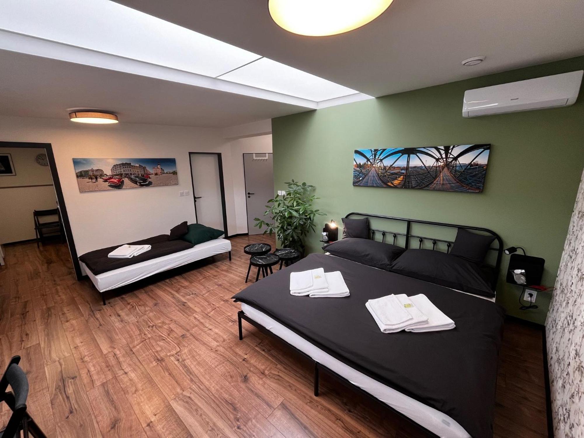 Dobre Misto Hotel Krnov Exterior photo