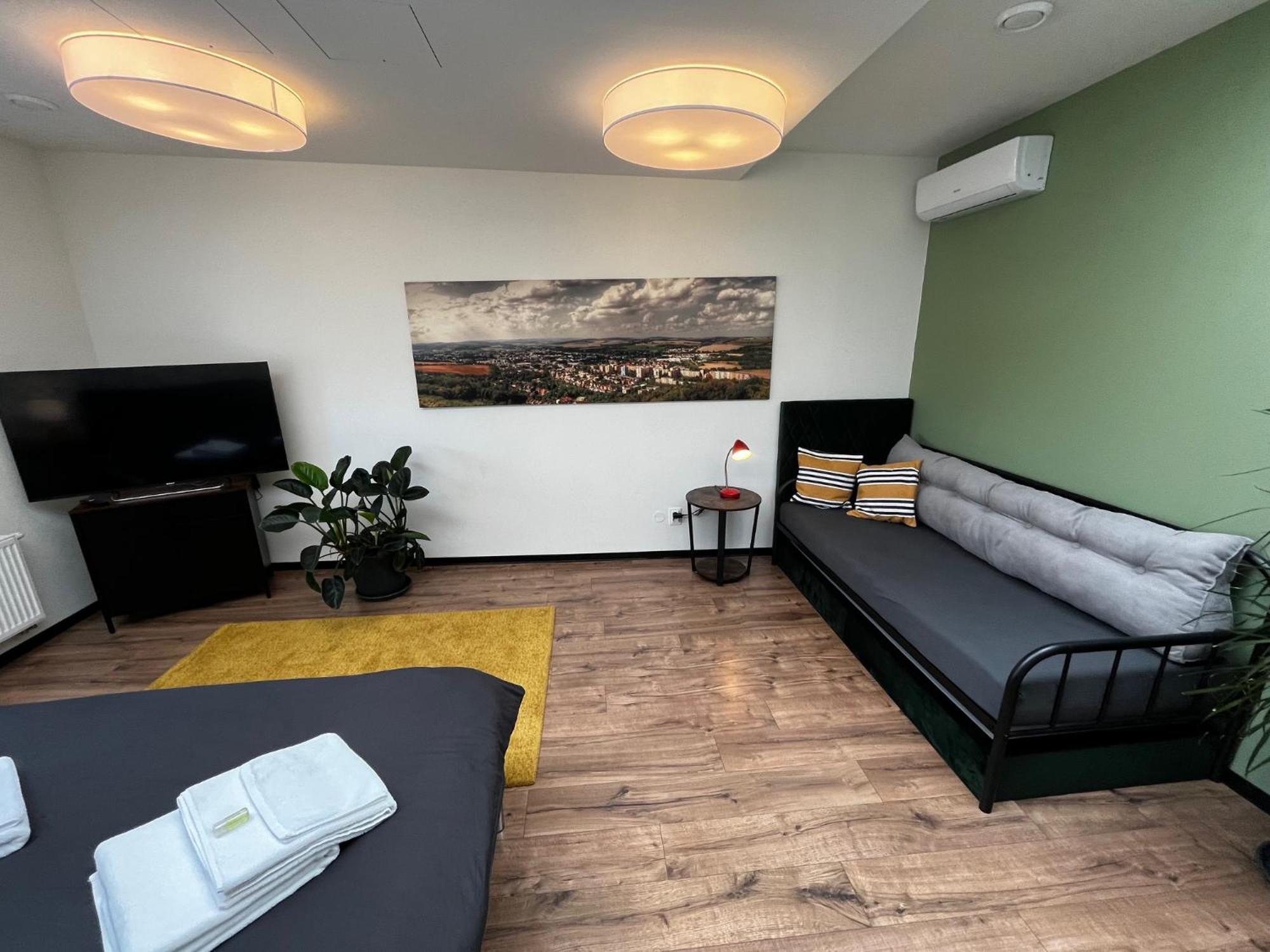 Dobre Misto Hotel Krnov Exterior photo