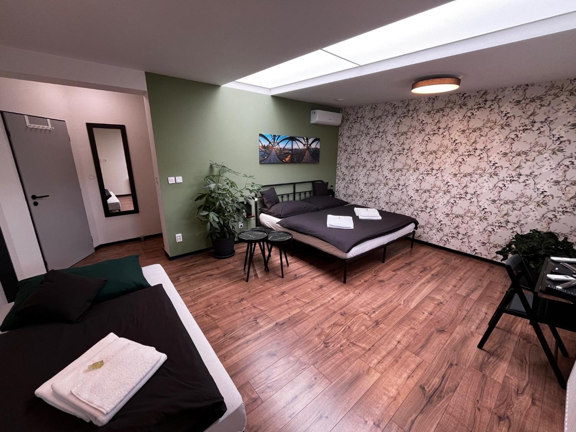 Dobre Misto Hotel Krnov Exterior photo