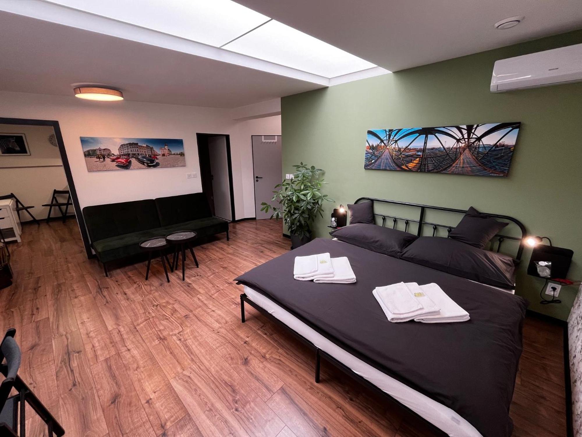 Dobre Misto Hotel Krnov Exterior photo
